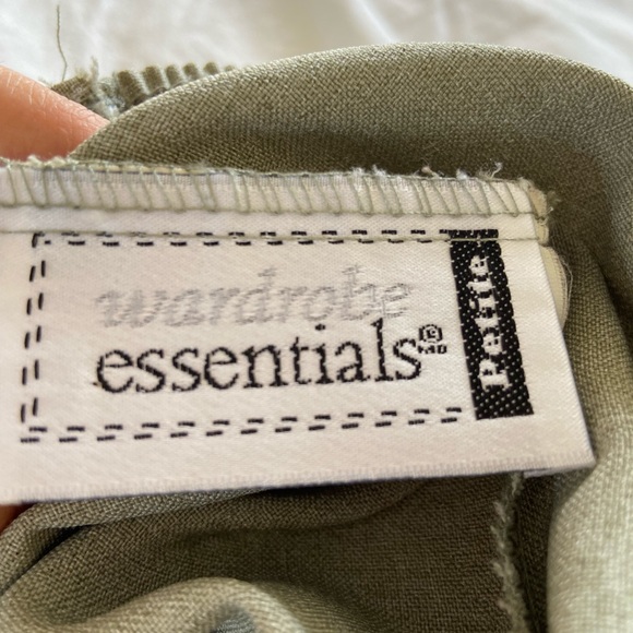 VINTAGE Sage Green Trousers -Size 10P - Picture 9 of 10